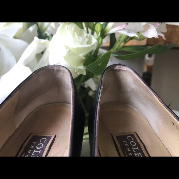 Cole Haan black leather dress shoe - Picture 7 of 16